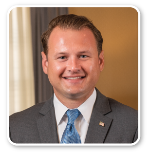 Jonathan Erickson : Funeral Director