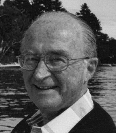 angus macarthur